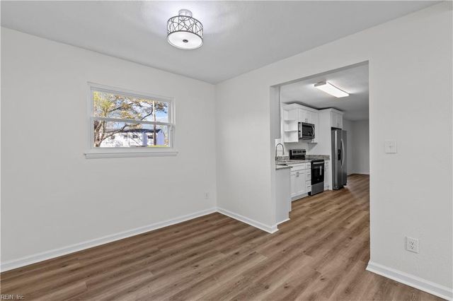 804 Stratford Hall DR, Virginia Beach, VA 23452