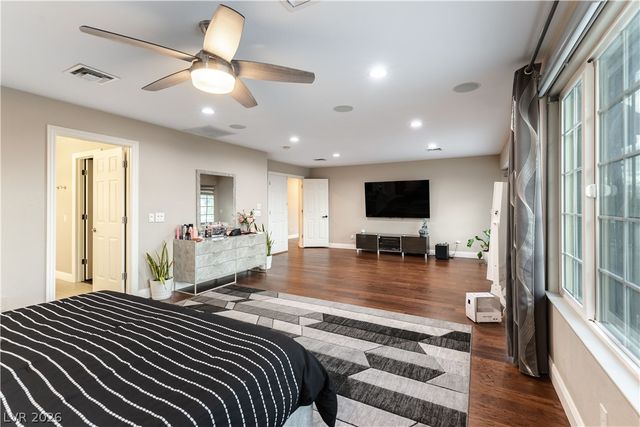 2416 Legacy Island Circle, Henderson, NV 89074