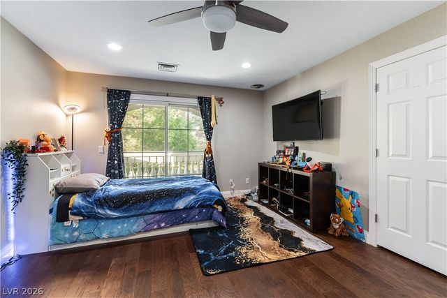 2416 Legacy Island Circle, Henderson, NV 89074