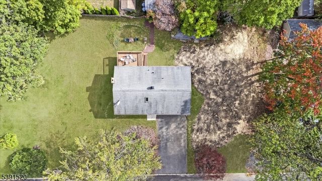145 Schwarz Blvd, Jefferson Twp., NJ 07849