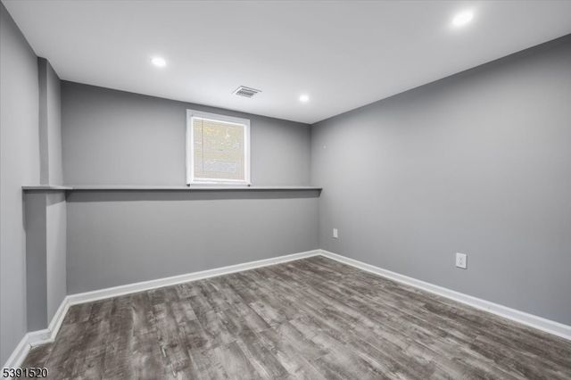 145 Schwarz Blvd, Jefferson Twp., NJ 07849
