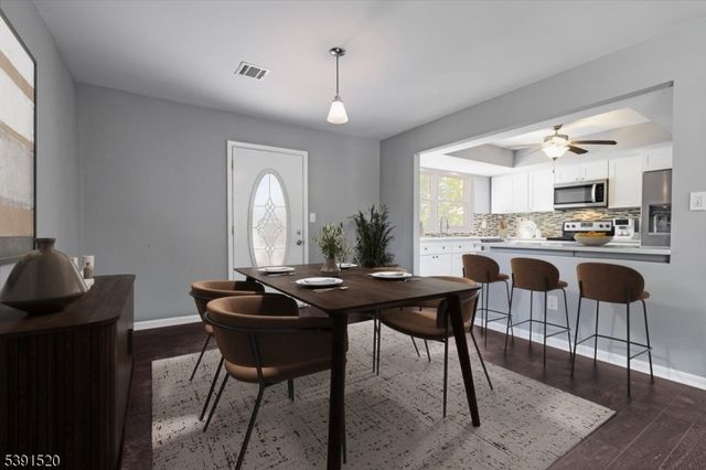 145 Schwarz Blvd, Jefferson Twp., NJ 07849