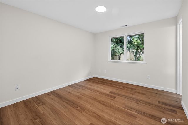 320 213th Place SW, Bothell, WA 98021