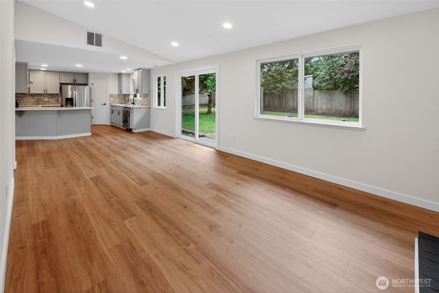 320 213th Place SW, Bothell, WA 98021