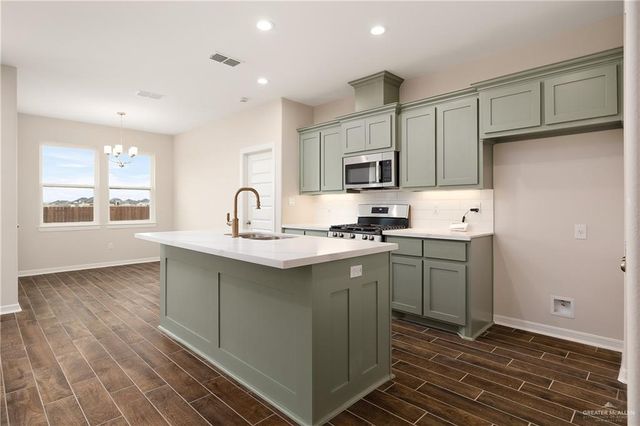 956 W Star Flower Street, Edinburg, TX 78541