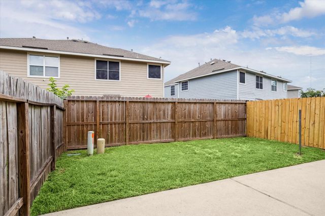 14310 Mirkwood Lane, Houston, TX 77014