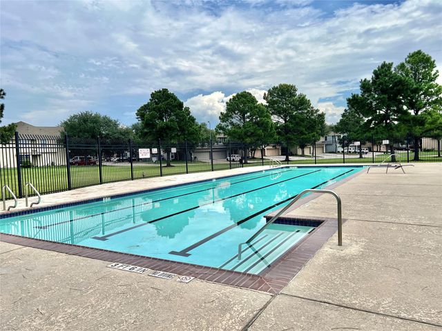 14310 Mirkwood Lane, Houston, TX 77014