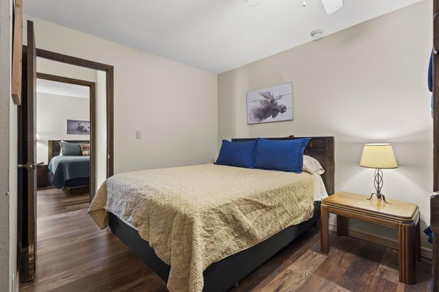 207 Bar M Lane 20-23, Branson West, MO 65737