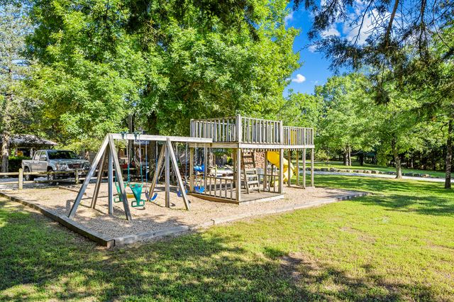 207 Bar M Lane 20-23, Branson West, MO 65737