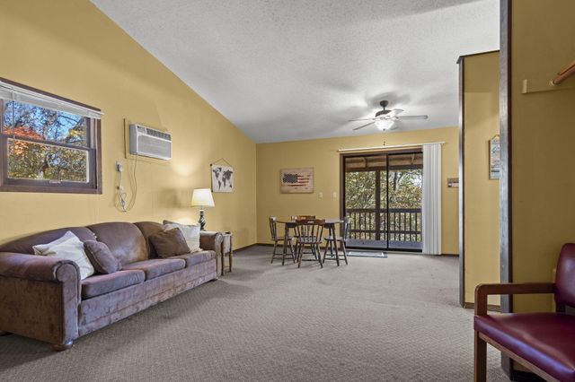 207 Bar M Lane 20-23, Branson West, MO 65737