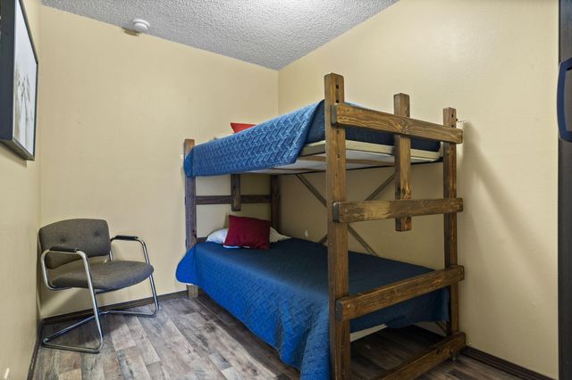 207 Bar M Lane 20-23, Branson West, MO 65737