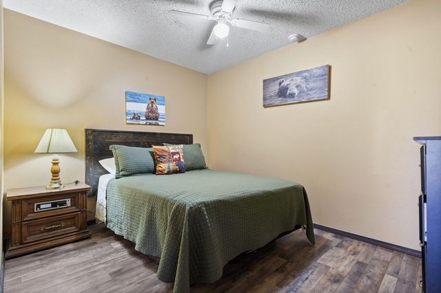 207 Bar M Lane 20-23, Branson West, MO 65737