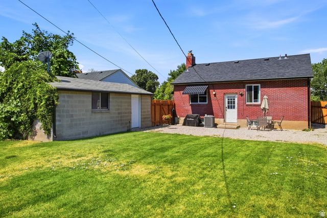 7405 S LOCUST ST, Midvale, UT 84047