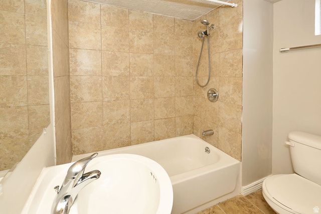 225 N GREEN DR, Layton, UT 84041