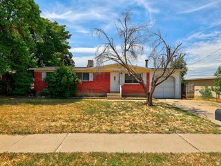225 N GREEN DR, Layton, UT 84041