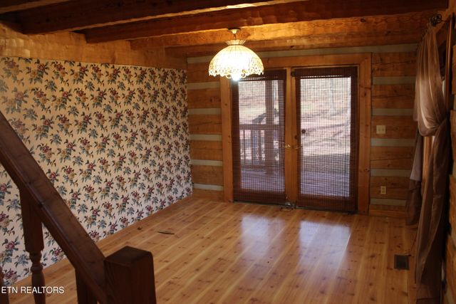 2510 Tinchtown Rd, Jamestown, TN 38556