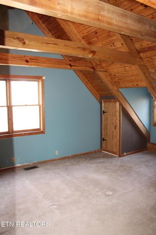 2510 Tinchtown Rd, Jamestown, TN 38556