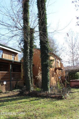 2510 Tinchtown Rd, Jamestown, TN 38556