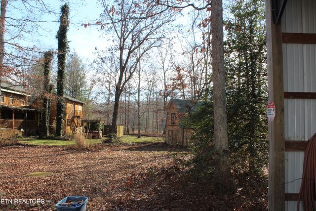 2510 Tinchtown Rd, Jamestown, TN 38556