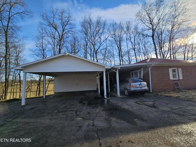 1477 McMinnville Hwy, Sparta, TN 38583