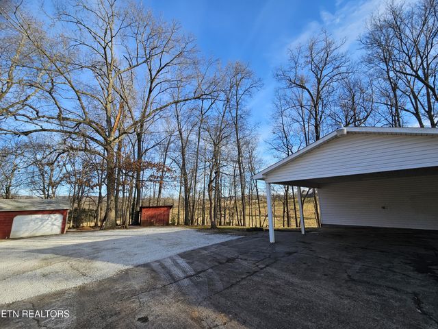 1477 McMinnville Hwy, Sparta, TN 38583