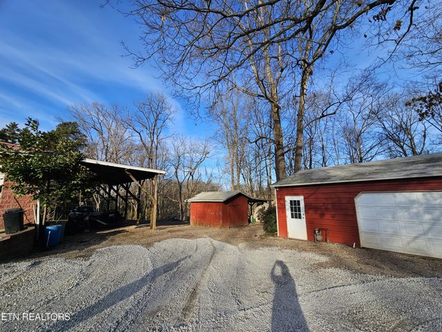 1477 McMinnville Hwy, Sparta, TN 38583