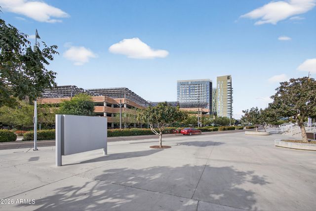 1253 W SOUTHERN Avenue, Tempe, AZ 85282