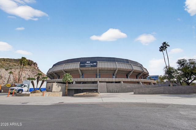 1253 W SOUTHERN Avenue, Tempe, AZ 85282