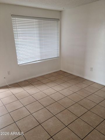 1253 W SOUTHERN Avenue, Tempe, AZ 85282