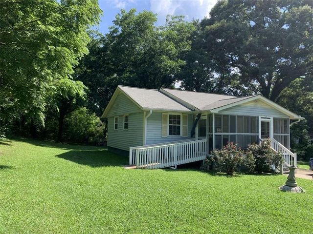 906 Martin Luther King Jr Street, Rockmart, GA 30153