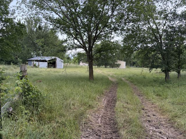 550 Vz County Road 3436, Wills Point, TX 75169