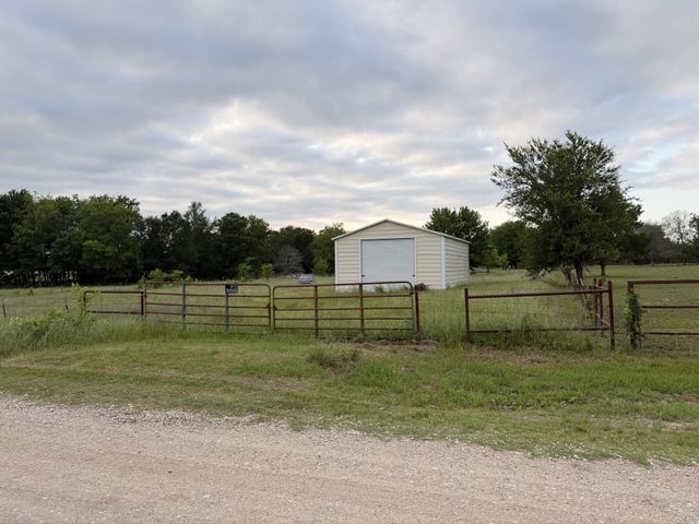 550 Vz County Road 3436, Wills Point, TX 75169