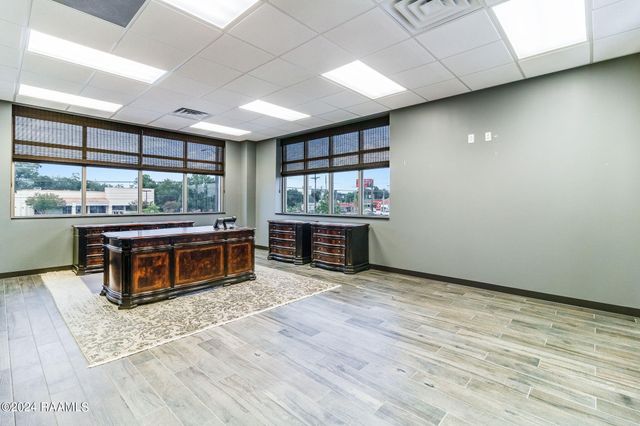 4503 Johnston Street, Lafayette, LA 70503