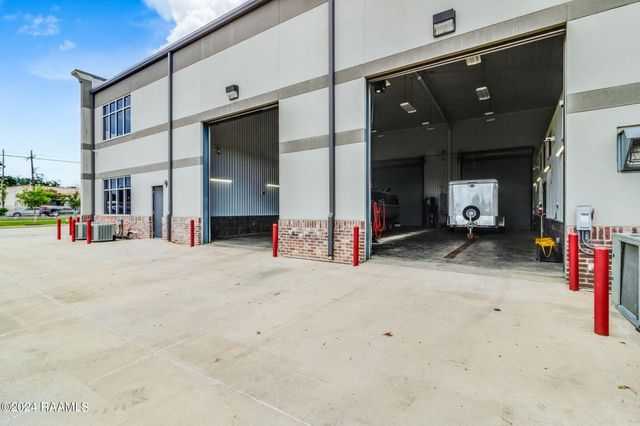 4503 Johnston Street, Lafayette, LA 70503