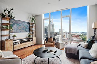 160 2nd Ave S Apt 1903, Nashville, TN 37201