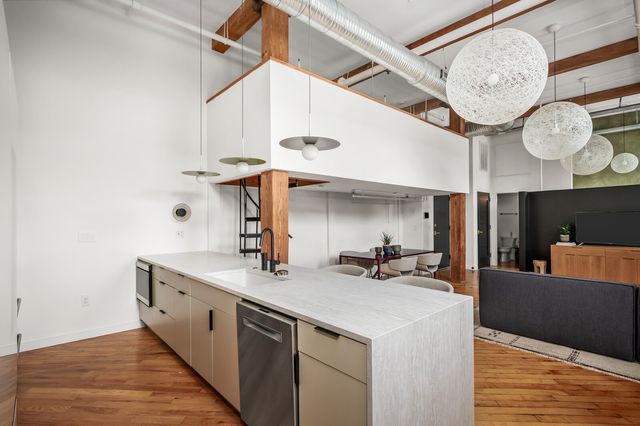 1400 Rosa L Parks Blvd Apt 216, Nashville, TN 37208