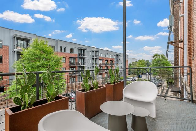 1400 Rosa L Parks Blvd Apt 216, Nashville, TN 37208