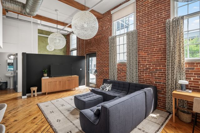 1400 Rosa L Parks Blvd Apt 216, Nashville, TN 37208