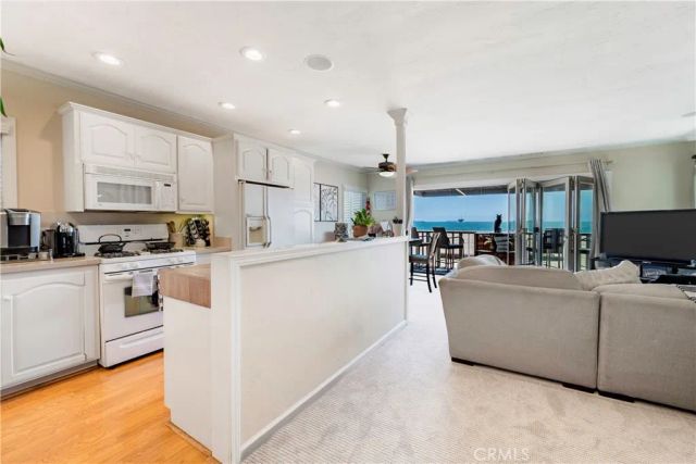 1003 Seal, Seal Beach, CA 90740