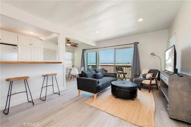 1003 Seal, Seal Beach, CA 90740