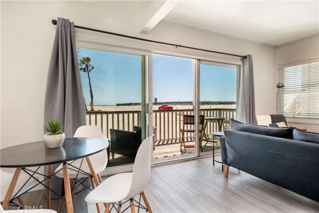 1003 Seal, Seal Beach, CA 90740