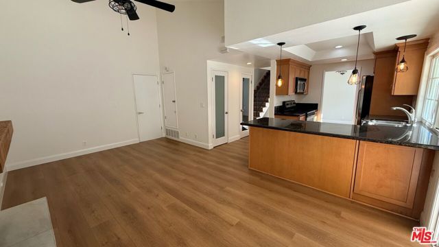 29392 Hillrise Drive, Agoura Hills, CA 91301