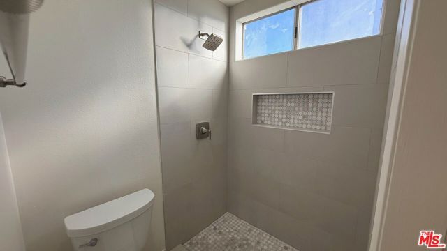 29392 Hillrise Drive, Agoura Hills, CA 91301