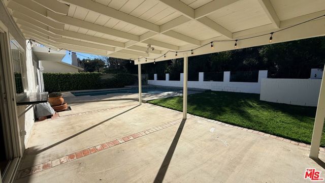 29392 Hillrise Drive, Agoura Hills, CA 91301