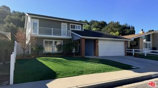 29392 Hillrise Drive, Agoura Hills, CA 91301