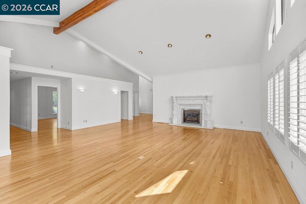 Image 13 of property listing at 4110 Sugar Maple Dr, Danville, CA 94506