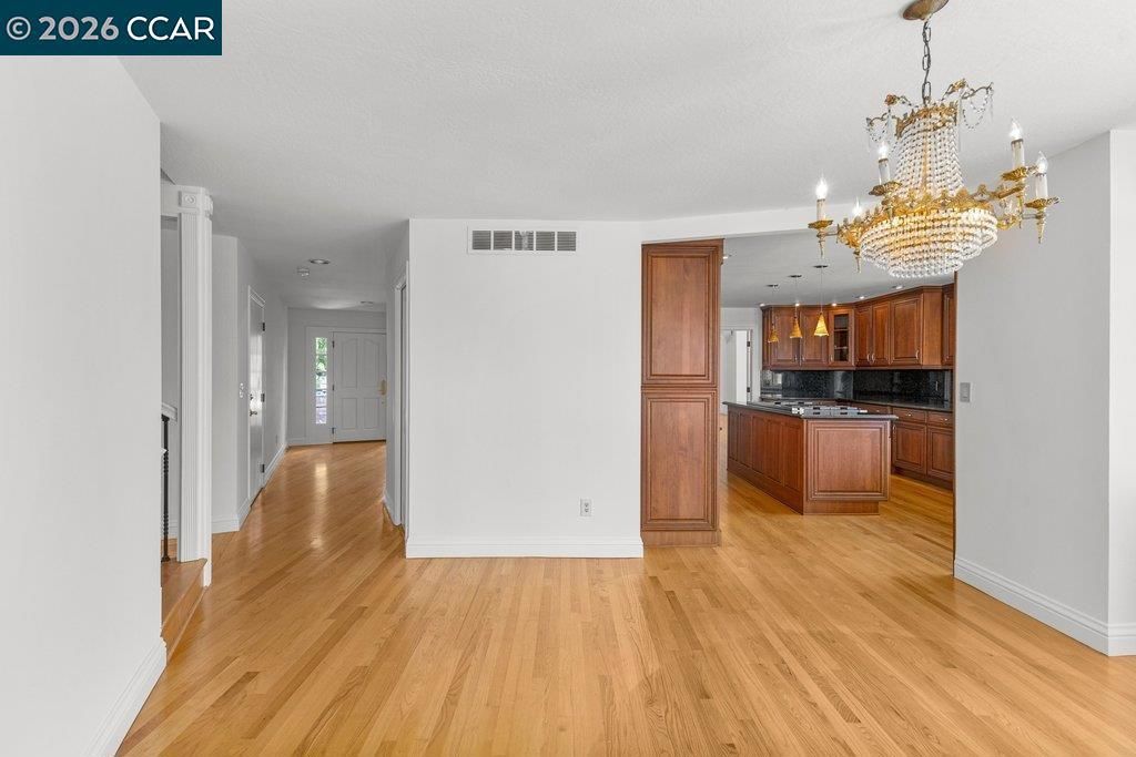 Image 30 of property listing at 4110 Sugar Maple Dr, Danville, CA 94506