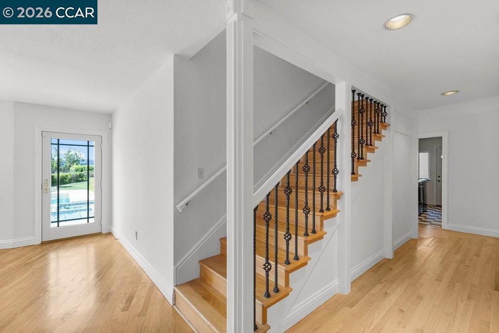 Image 32 of property listing at 4110 Sugar Maple Dr, Danville, CA 94506