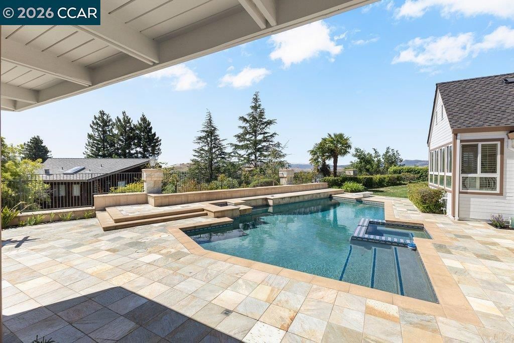 Image 58 of property listing at 4110 Sugar Maple Dr, Danville, CA 94506