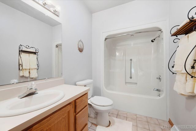 40W923 Mulhern Drive, Elburn, IL 60119